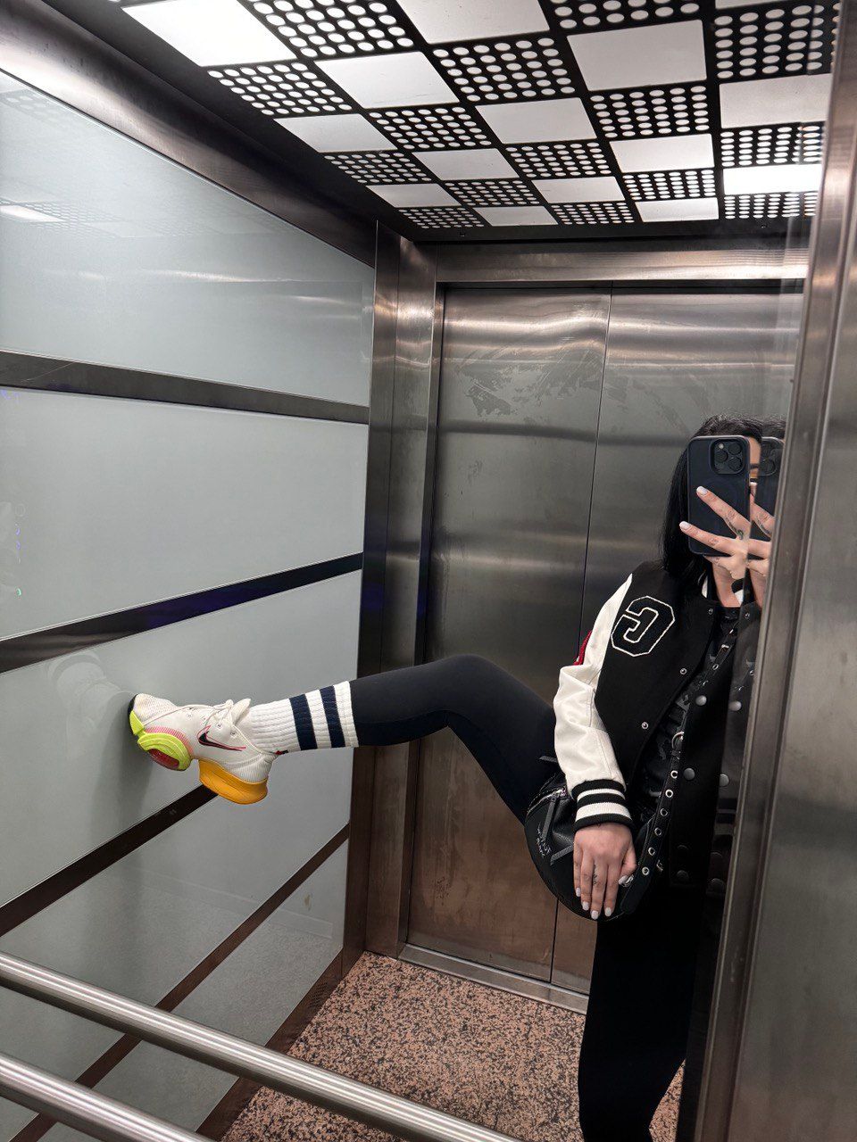 mv