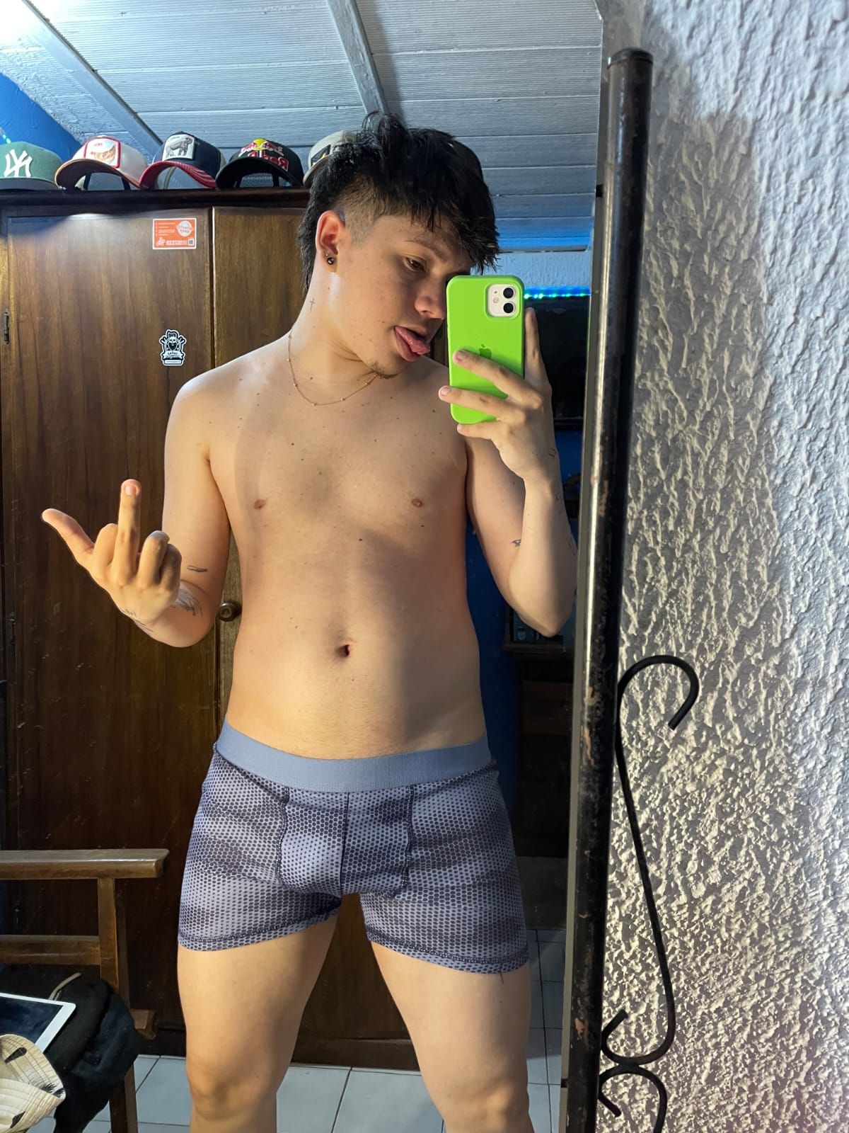 mv