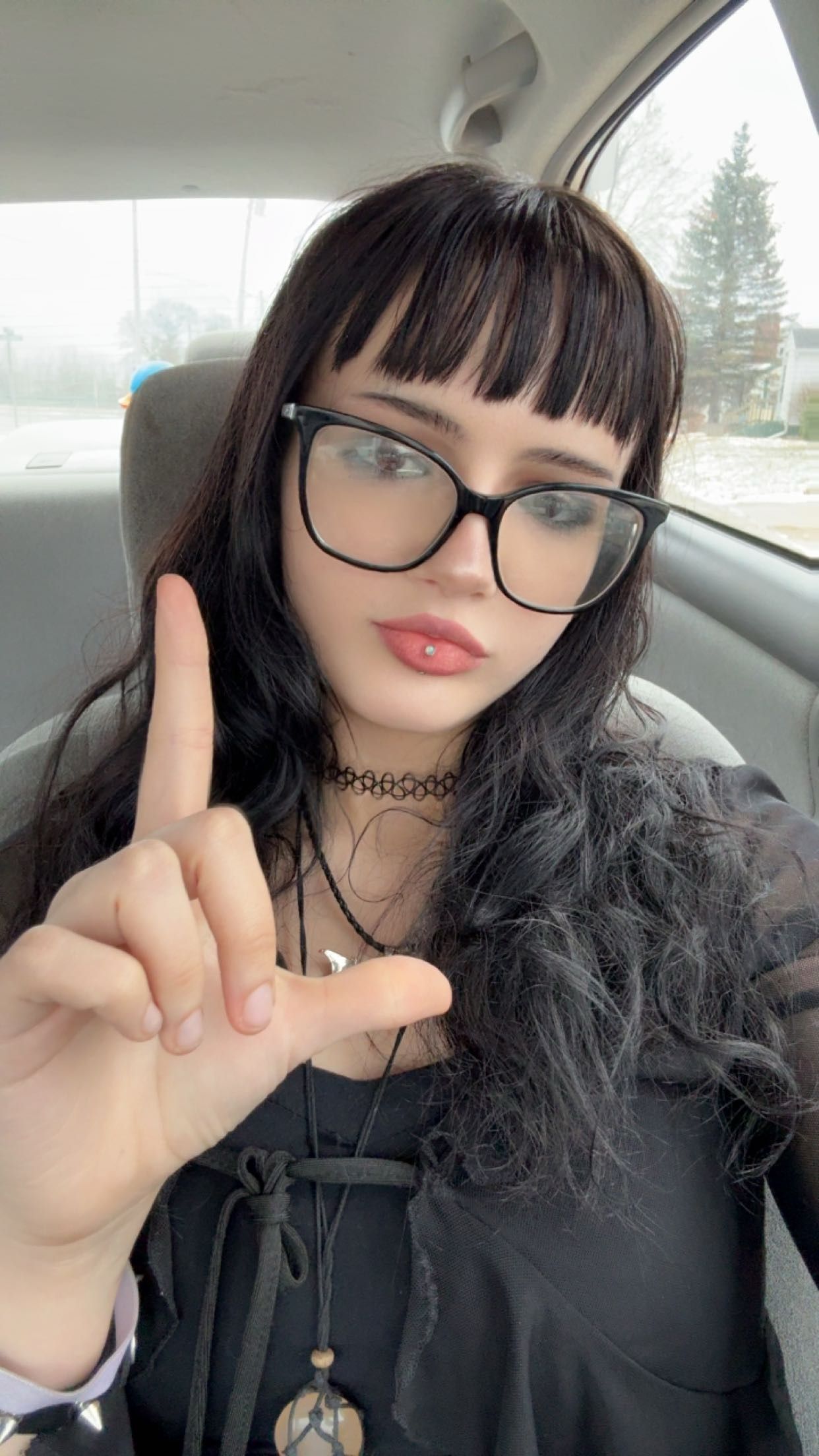mv
