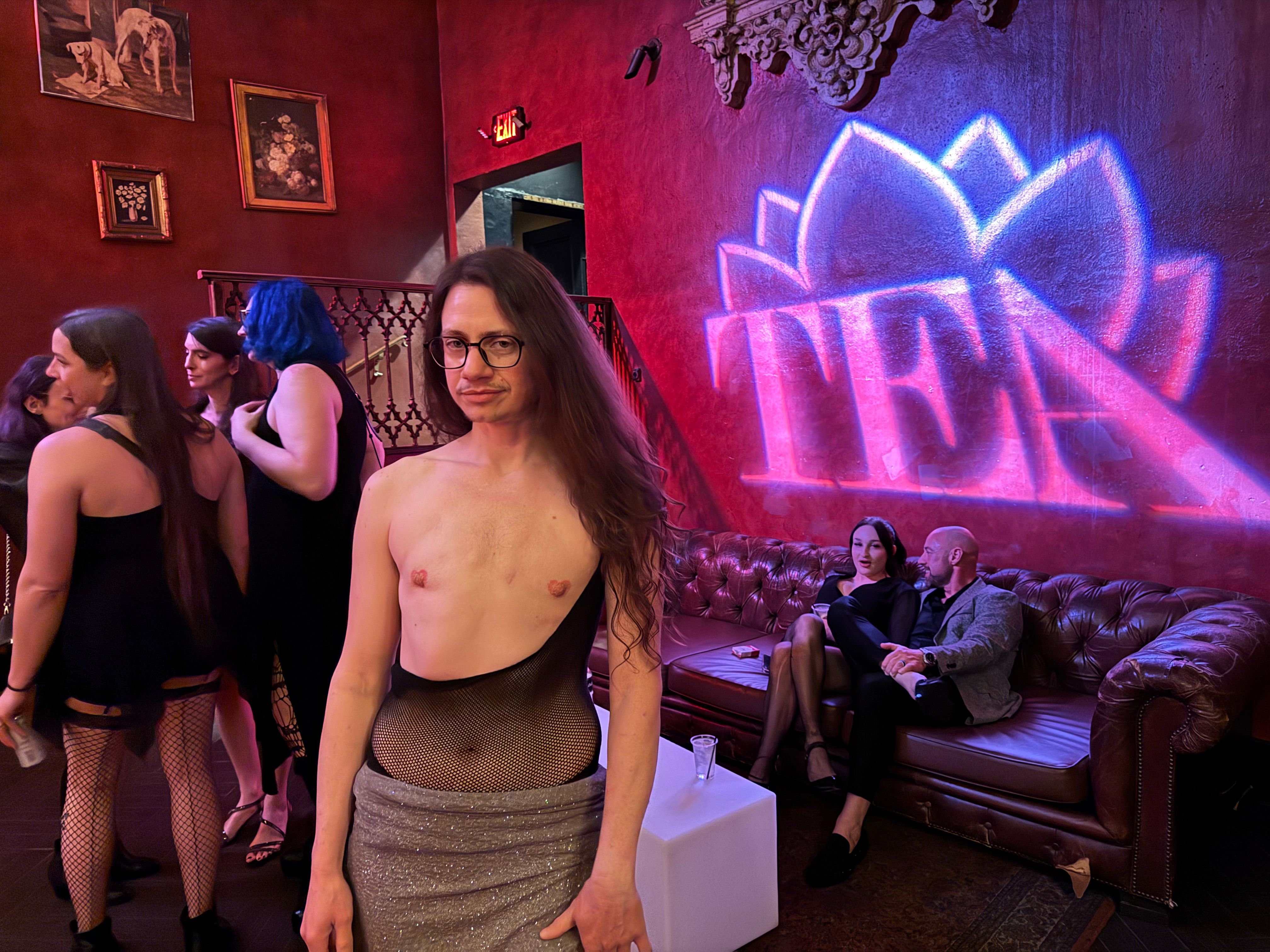 mv