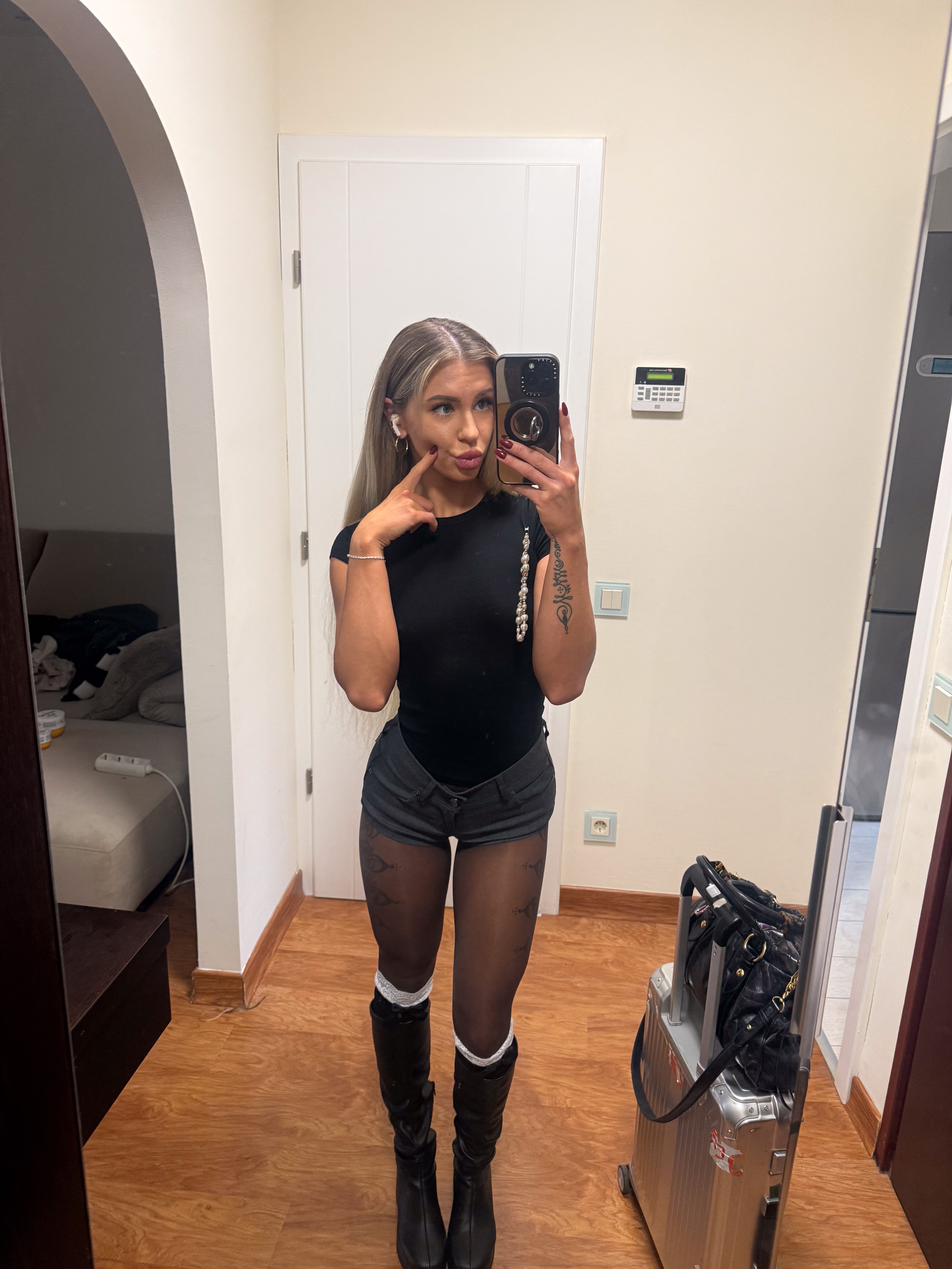 mv